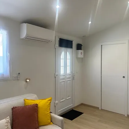Pres De Roissy Cdg Apartmán *